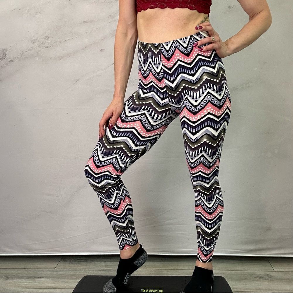 NWT boutique leggings one size